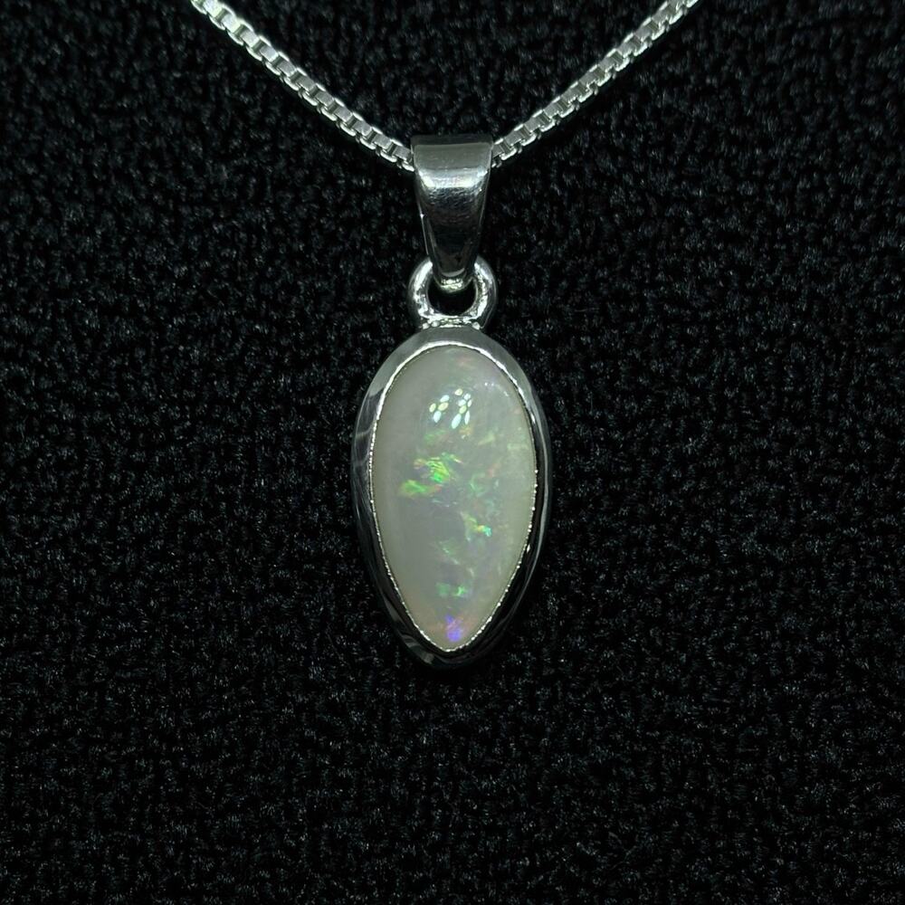 Sleek Australian Coober Pedy Opal Necklace